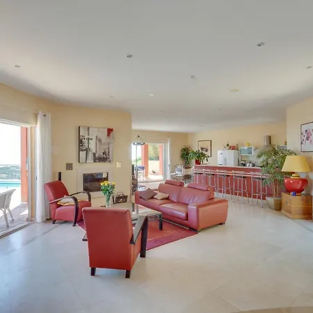 Villa Pass, Golf De Sainte-Maxime Вилла