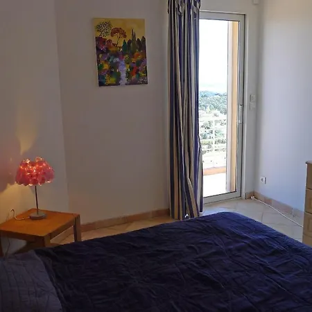 Вилла Villa Pass, Golf De Sainte-Maxime Сент-Максим
