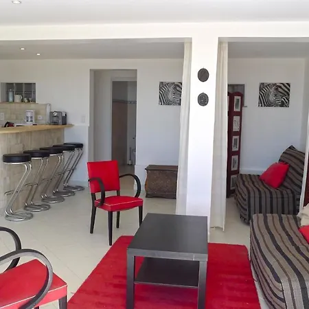Вилла Villa Pass, Golf De Sainte-Maxime